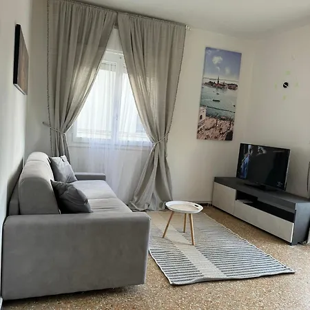 דירה Venice Grey