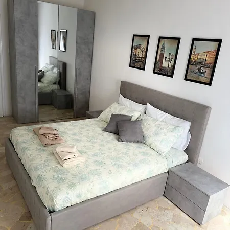 Grey * Venise