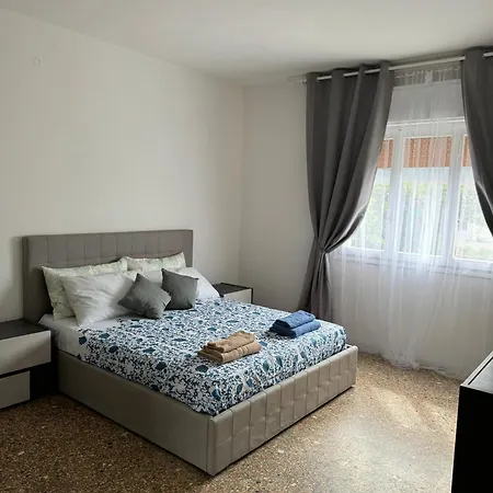 Venice Grey * מסטרה